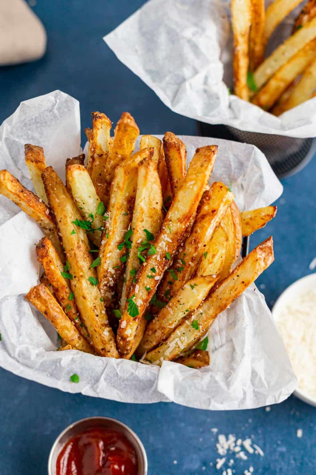 Air Fryer French Fries With Parmesan - The Yummy Bowl