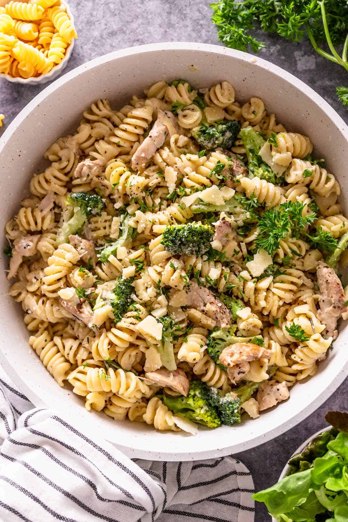 Chicken Broccoli Pasta skillet