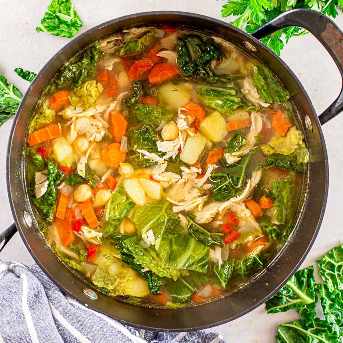Gluten Free Chicken Soup With Kale - The Yummy Bowl