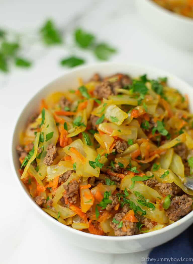 Ground Beef and Cabbage - The Yummy Bowl