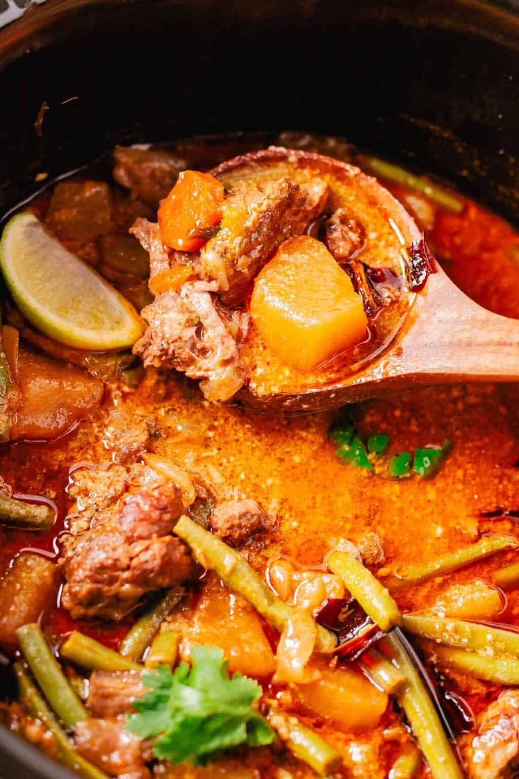 Slow Cooker Massaman Beef Curry - The Yummy Bowl