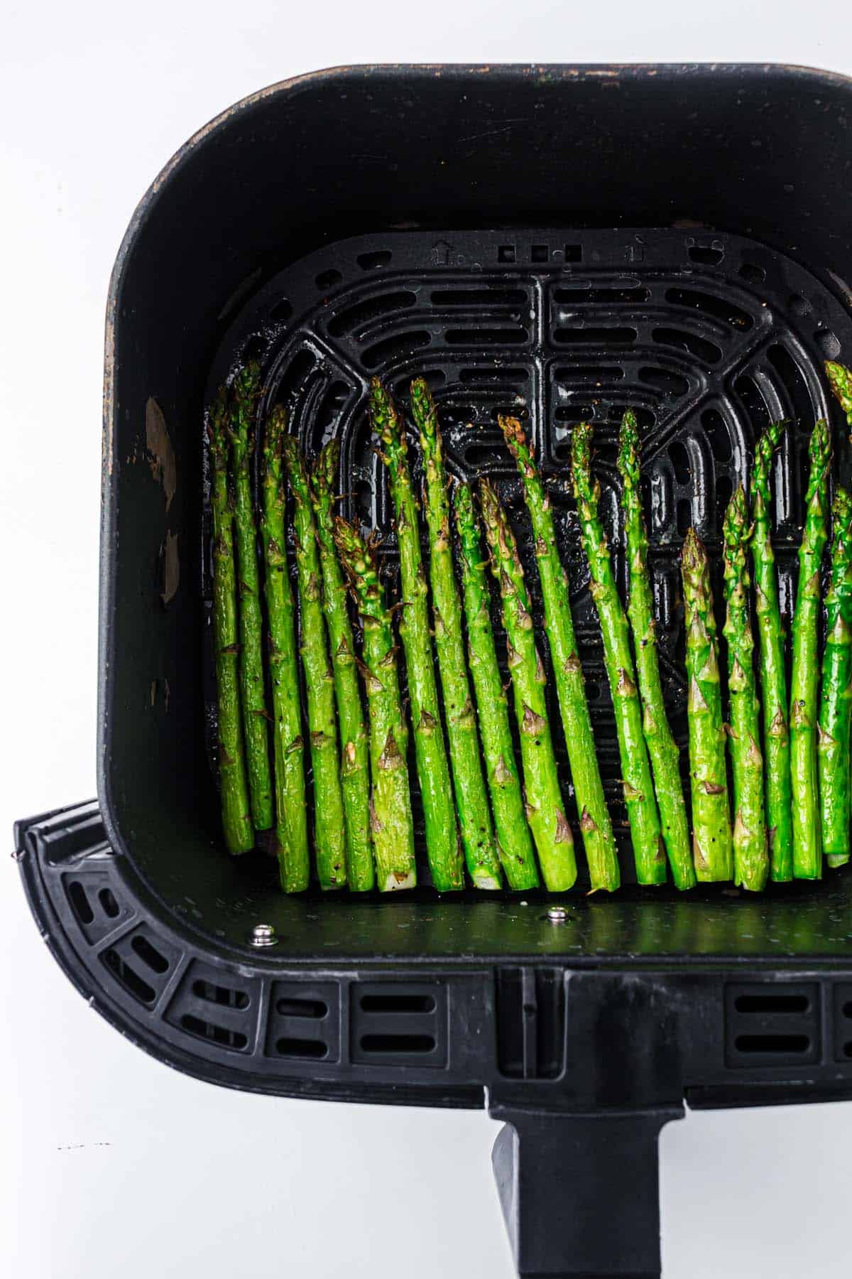 air fryer asparagus.