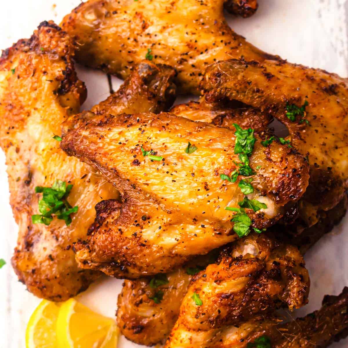 air fryer chicken wings.
