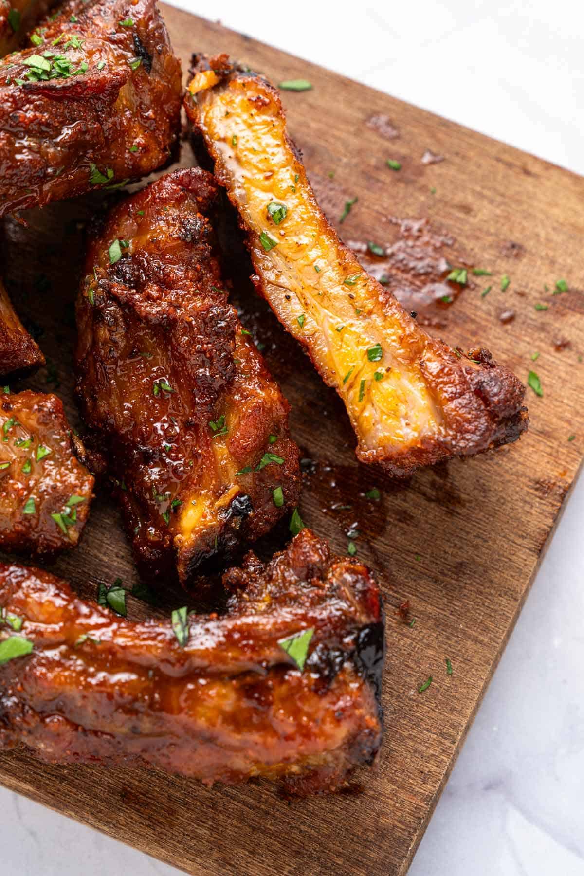 cooked air fryer ribs.