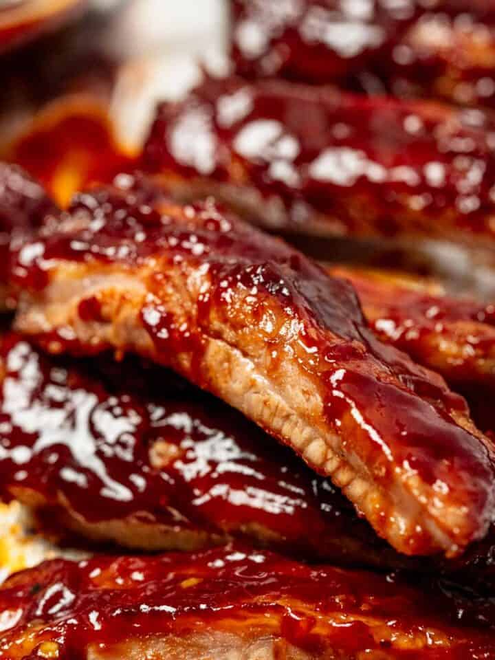barbecue pork ribs in hand