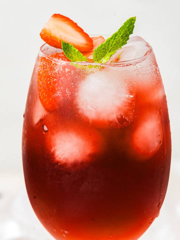 best holiday cocktails.