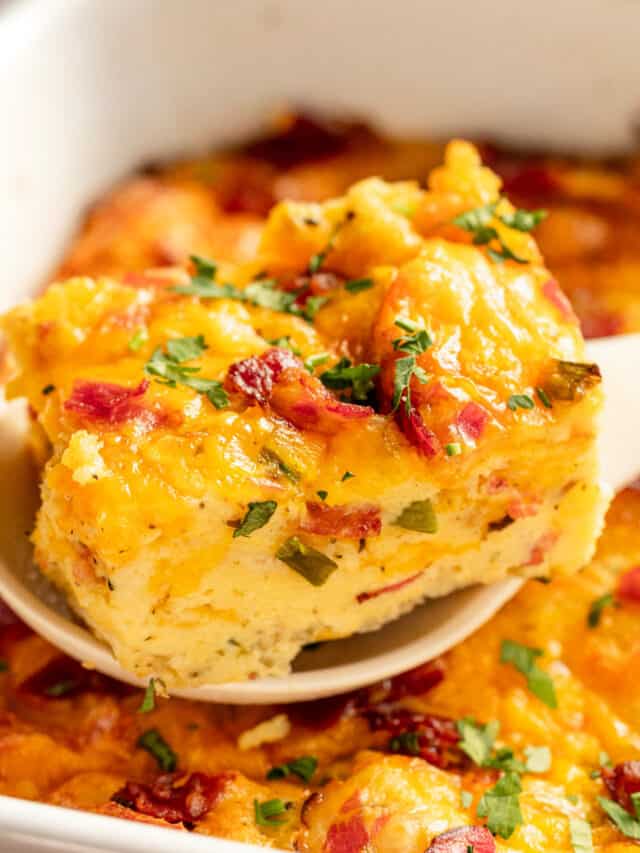Easy Breakfast Casserole With Bacon