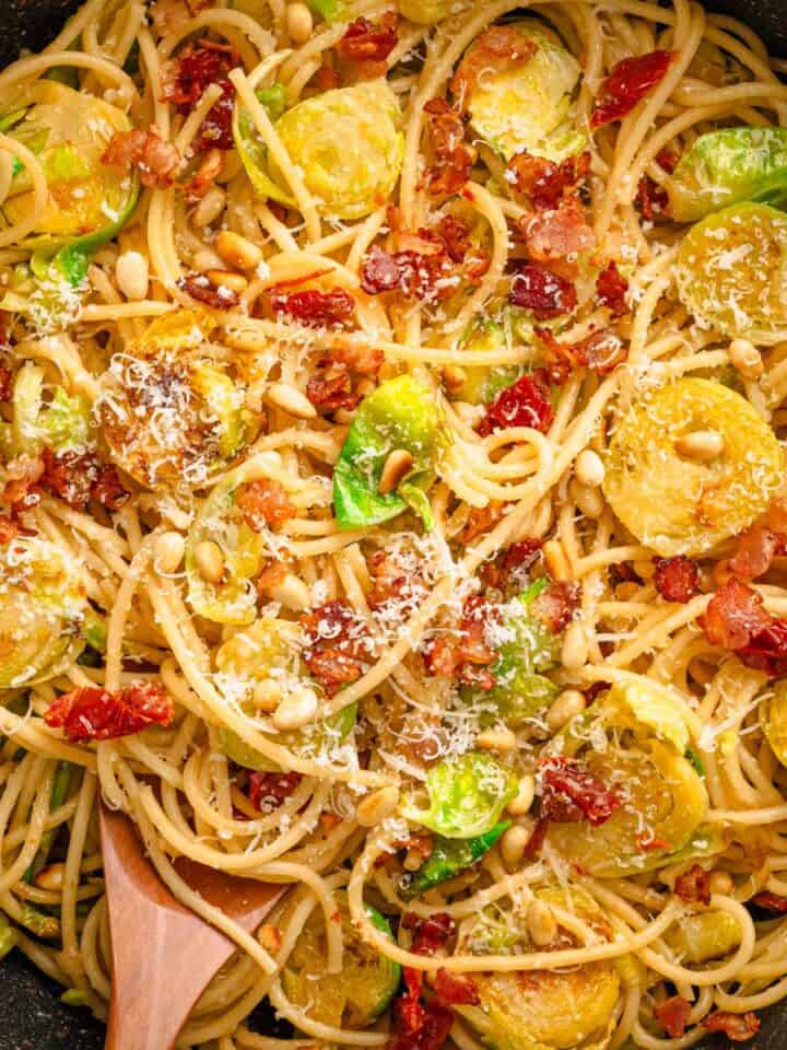 Brussels Sprouts Spaghetti Pasta.