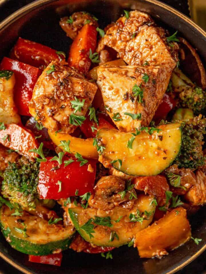 chicken and vegetables skillet.