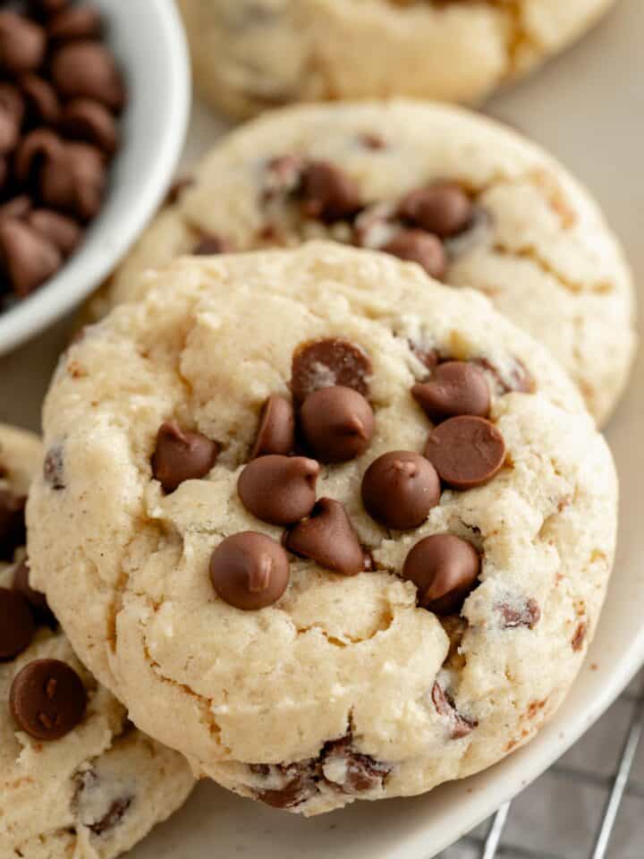 thesechocolate chip cookies are perfect and made without brown sugar