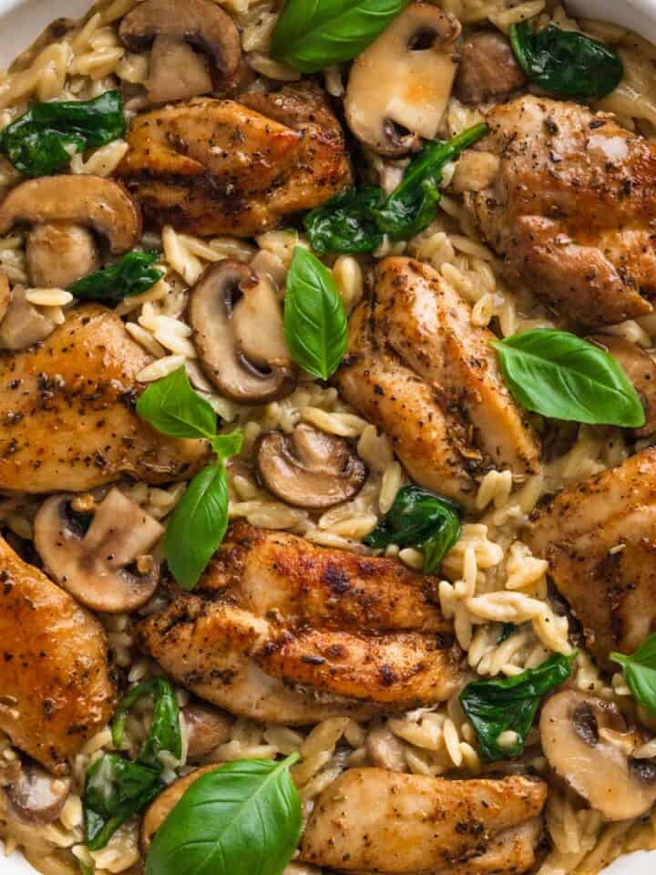 30-Minute Creamy Chicken Orzo Skillet (One-Pot Comfort Food).