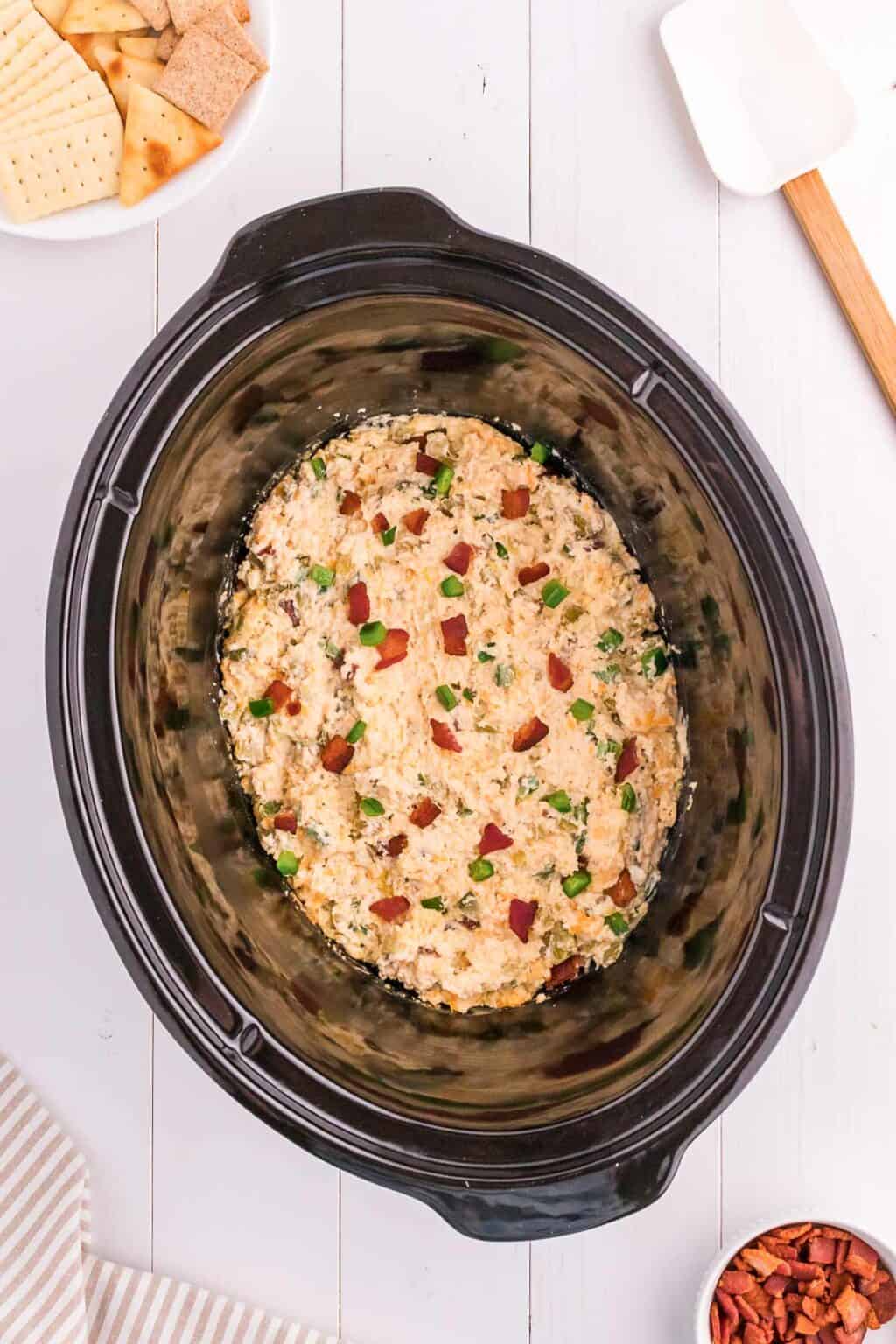 Crock Pot Jalapeno Popper Dip - Addictive and Yummy!