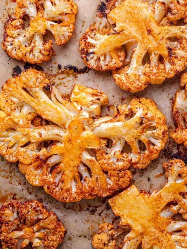 Easy Roasted Cauliflower Steak for Vegetarian Dinner - The Yummy Bowl