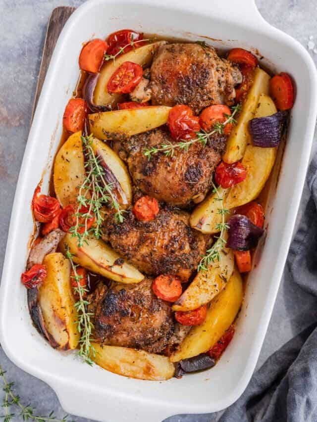Oven-Baked Mediterranean Chicken – A Family Dinner You'll Love