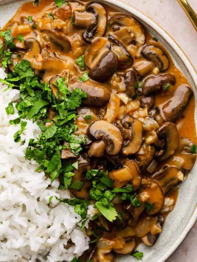 mushroom stroganoff sauce with rice.