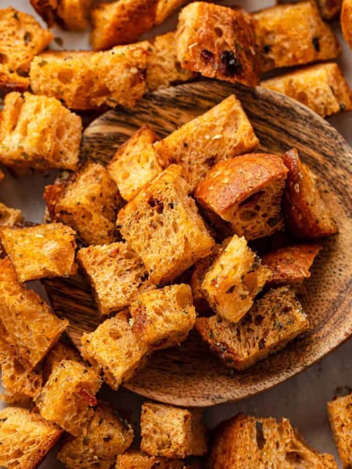 Crispy Garlic Herb Croutons You’ll Want to Put on Everything.