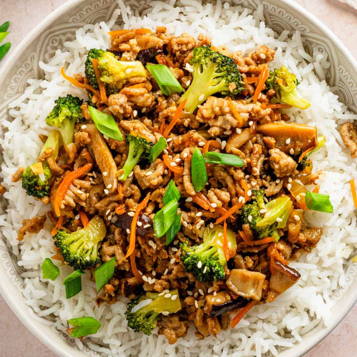 Ground Pork Stir Fry (Ready in 30 minutes) - The Yummy Bowl