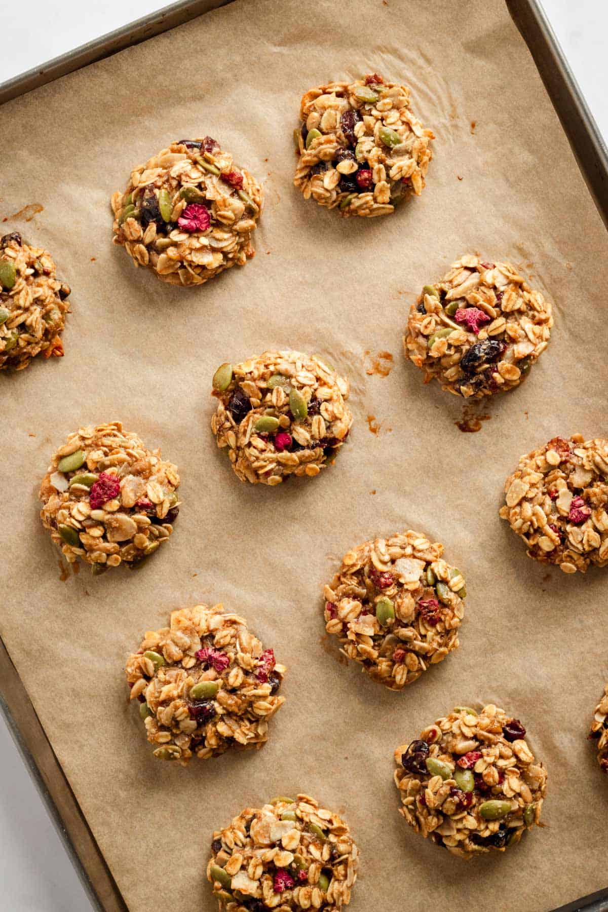oatmeal breakfast cookies on baking sheet