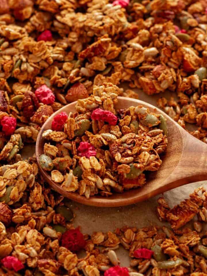 homemade granola recipe.