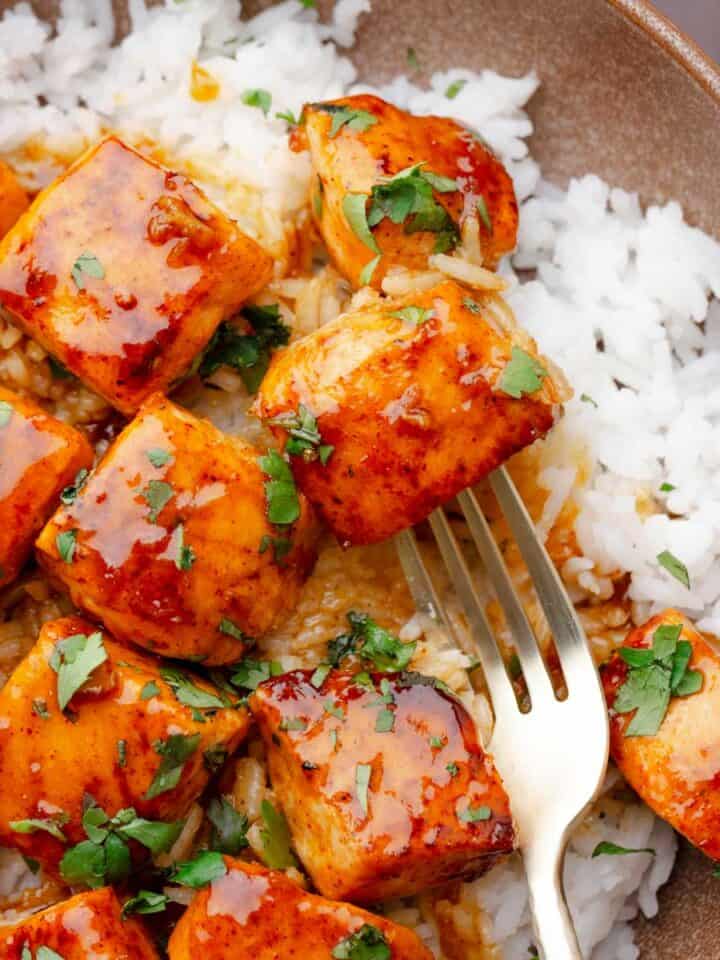 hot honey salmon bites with rice bowls.