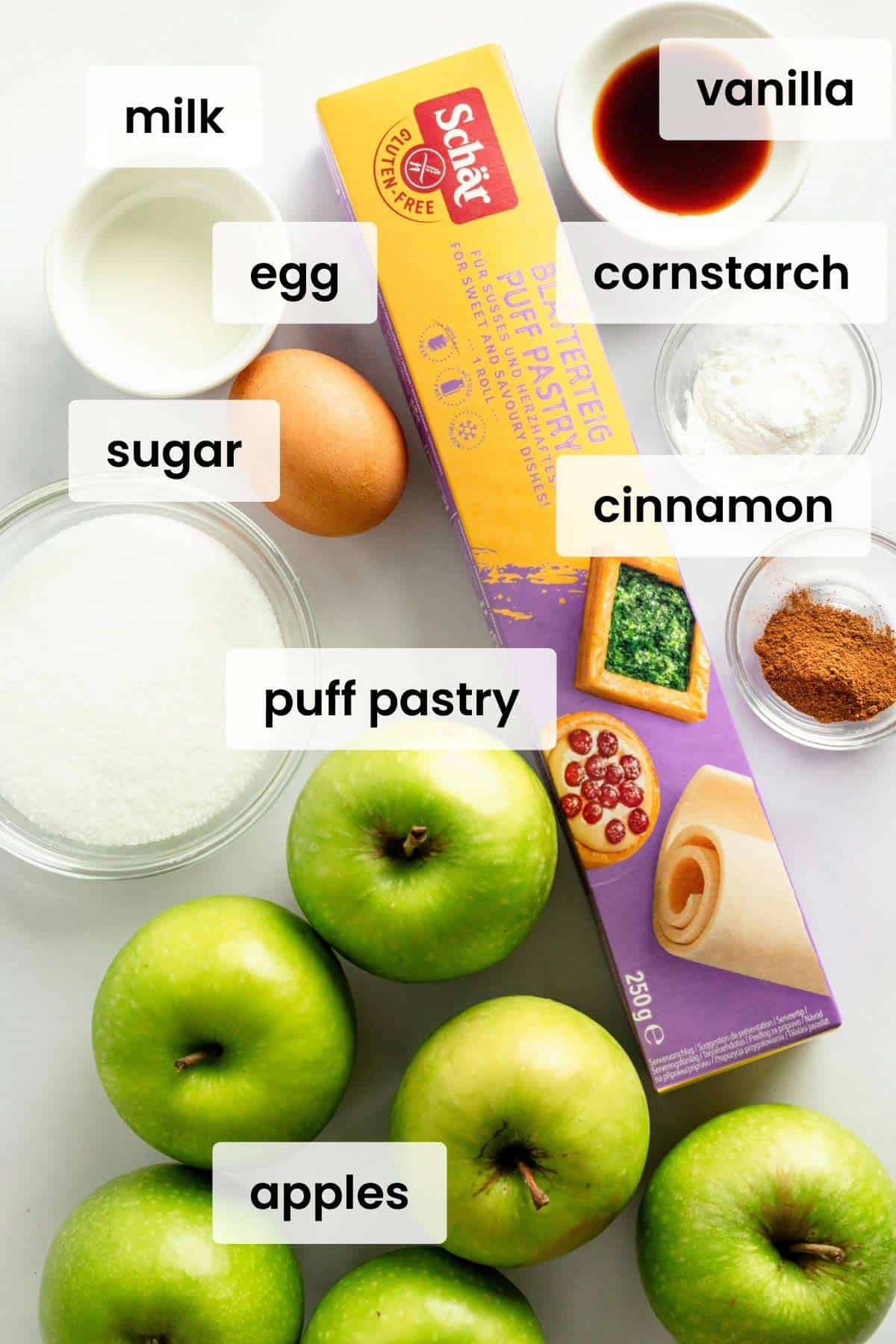 ingredients for baked apples in air fryer.
