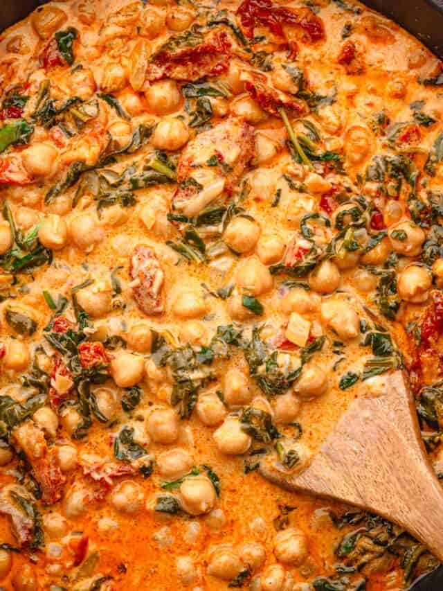 Creamy marry me chickpeas.