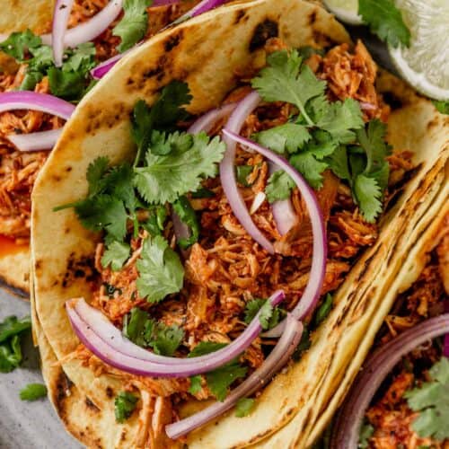 Slow Cooker Mexican Chicken Tinga Tacos