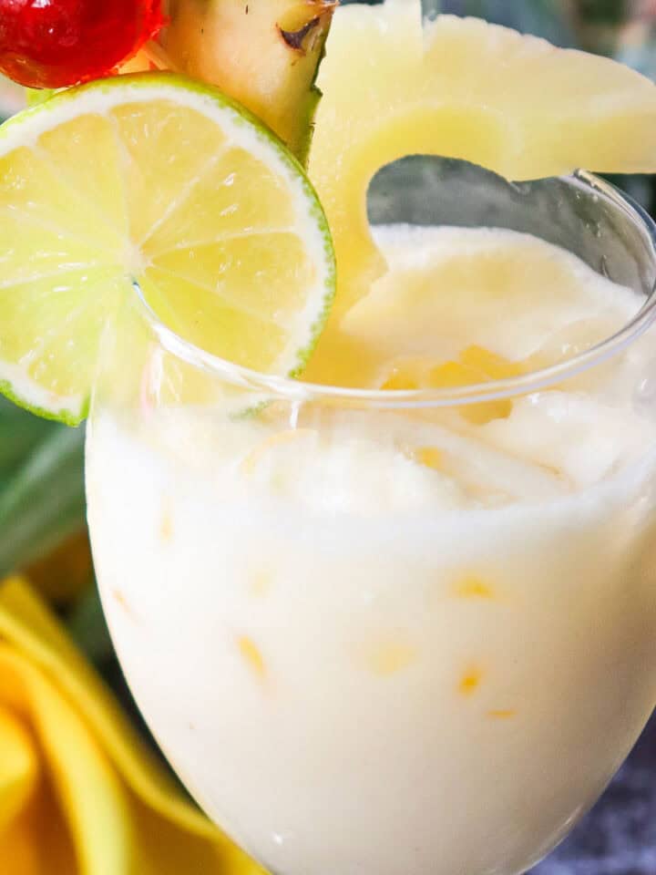 virgin pina colada with garnishes.