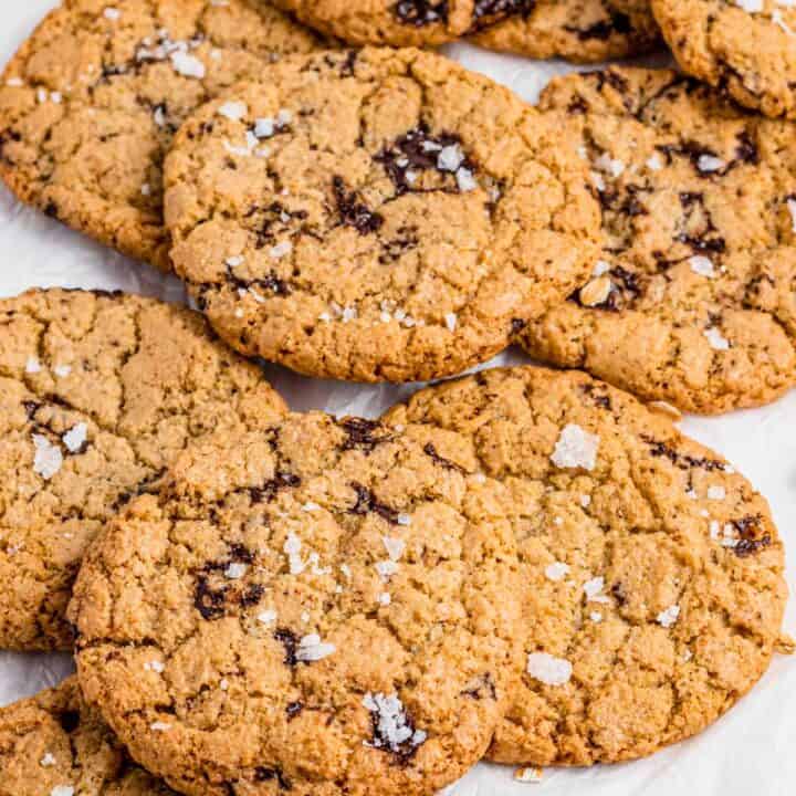 gluten free oatmeal cookies with chocolate chips