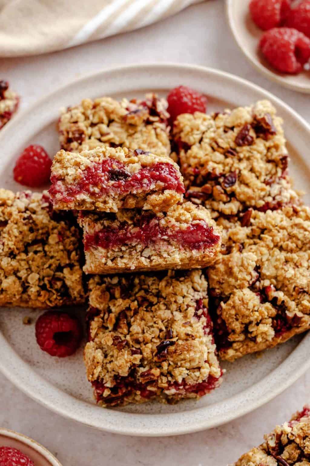 These Healthy Raspberry Bars Are Sweet, Jammy, And So Satisfying