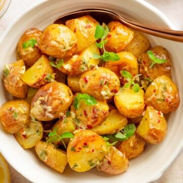 Roasted oven potatoes.