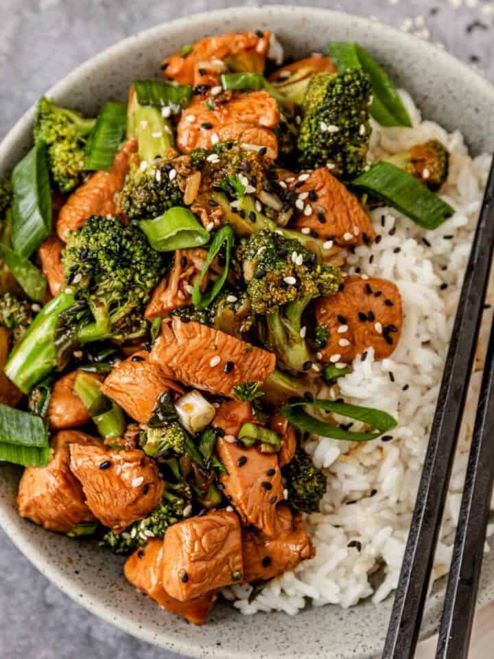 Teriyaki Chicken And Broccoli bowls
