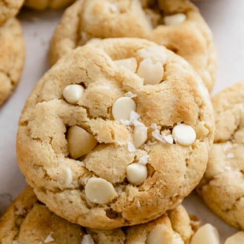White Chocolate Macadamia Nut Cookies The Yummy Bowl white-chocolate-macadamia-nut-cookies-the-yummy-bowl